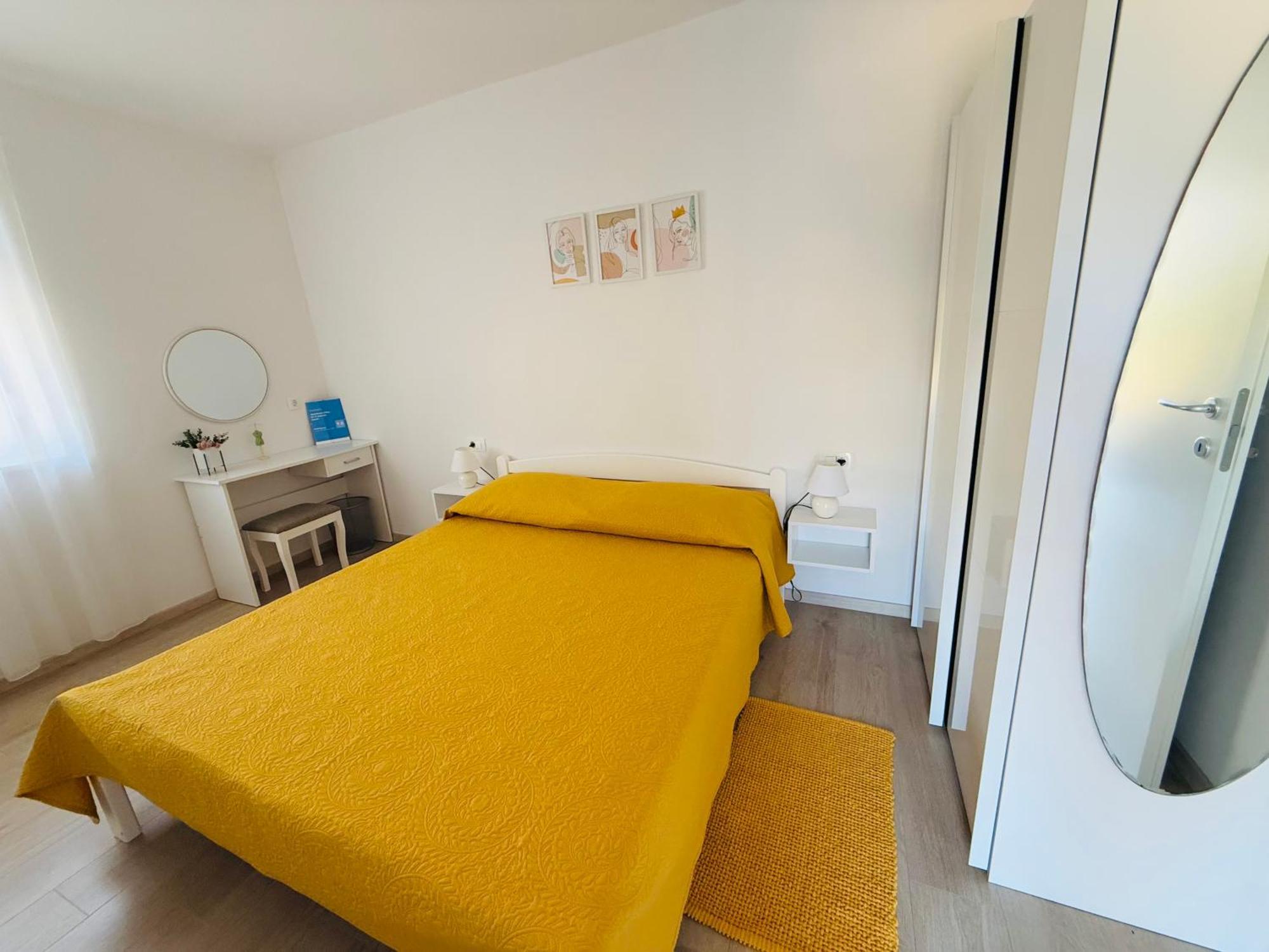 Apartment Erika - For 2 Near The Beach Pula Eksteriør billede