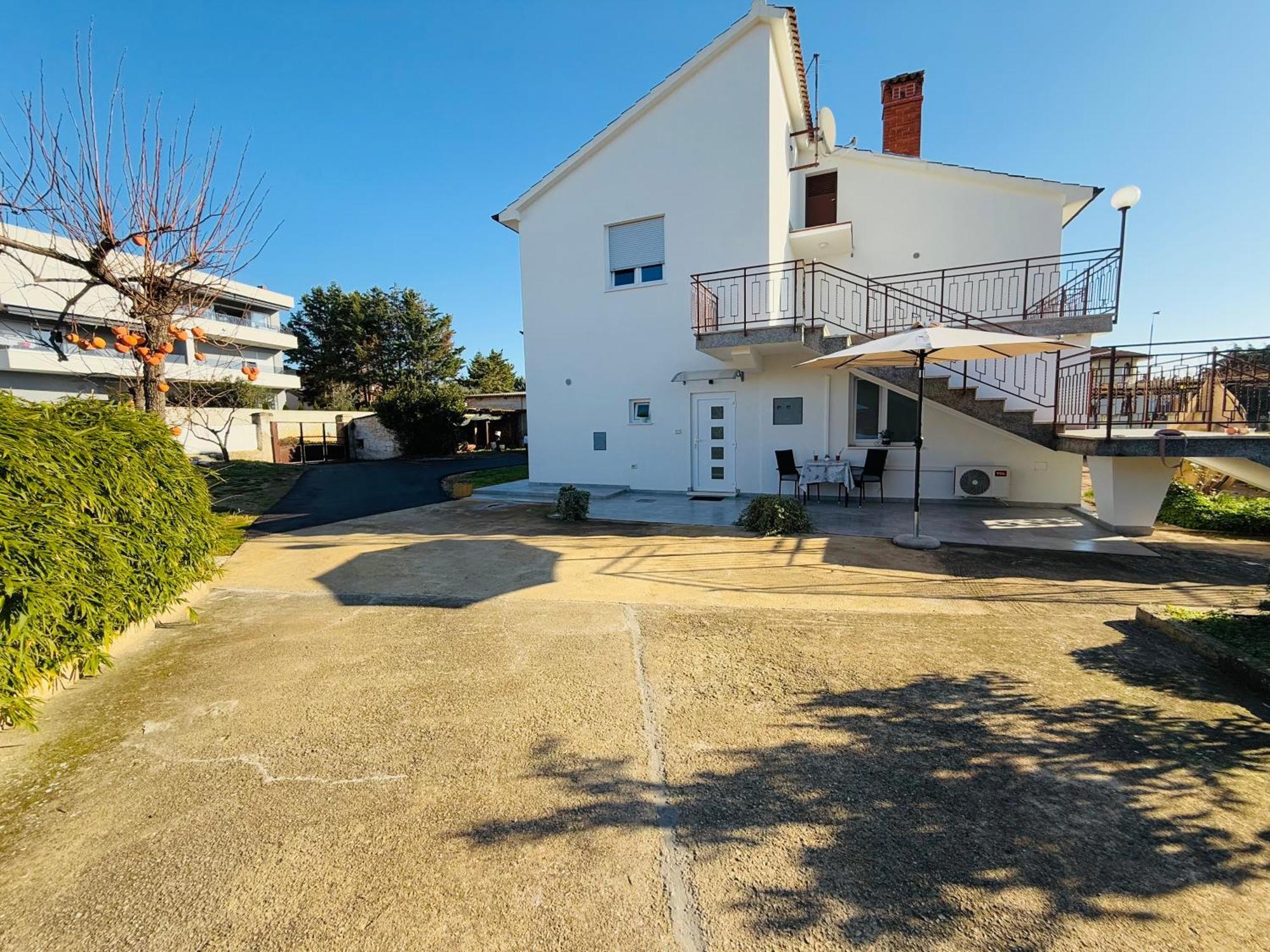 Apartment Erika - For 2 Near The Beach Pula Eksteriør billede